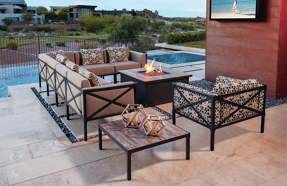 O.W Lee Outdoor Furniture