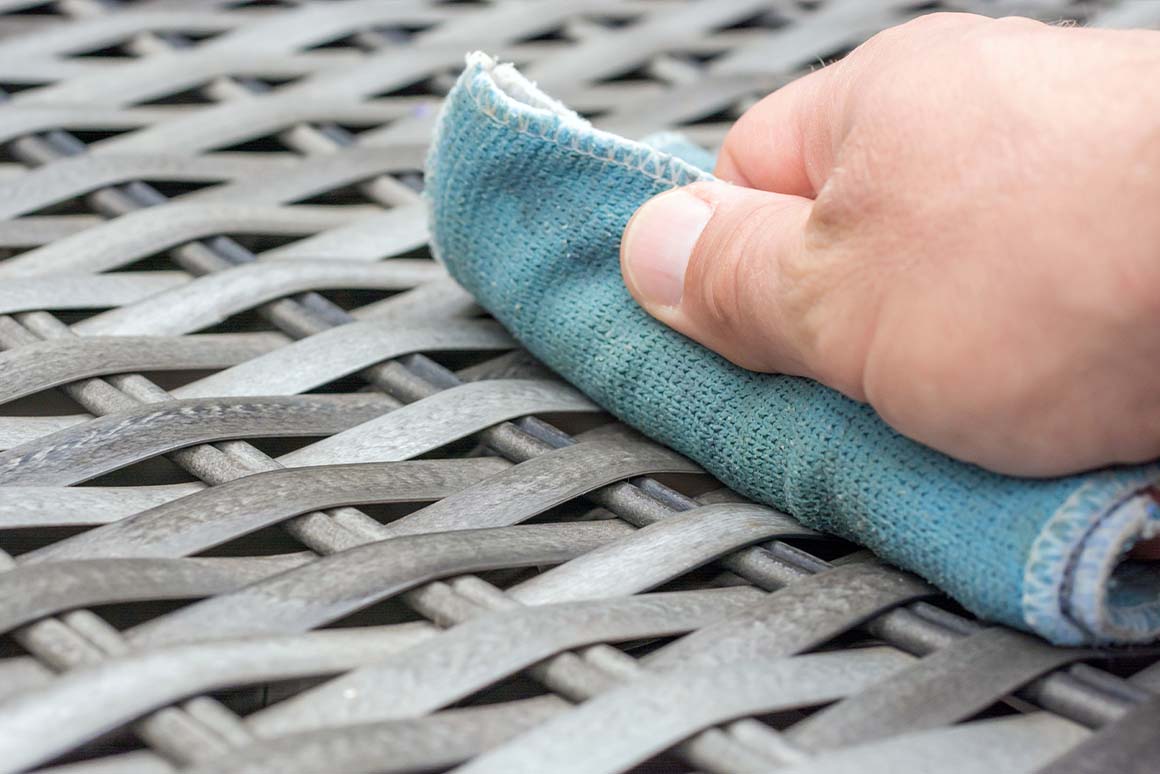 Cleaning Outdoor Patio Furniture